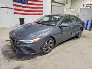 Hyundai Elantra 2.0L 4 2024