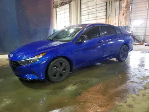 Hyundai Elantra 2.0L 4 2022
