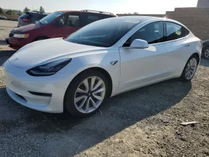 Tesla Model 3 2020