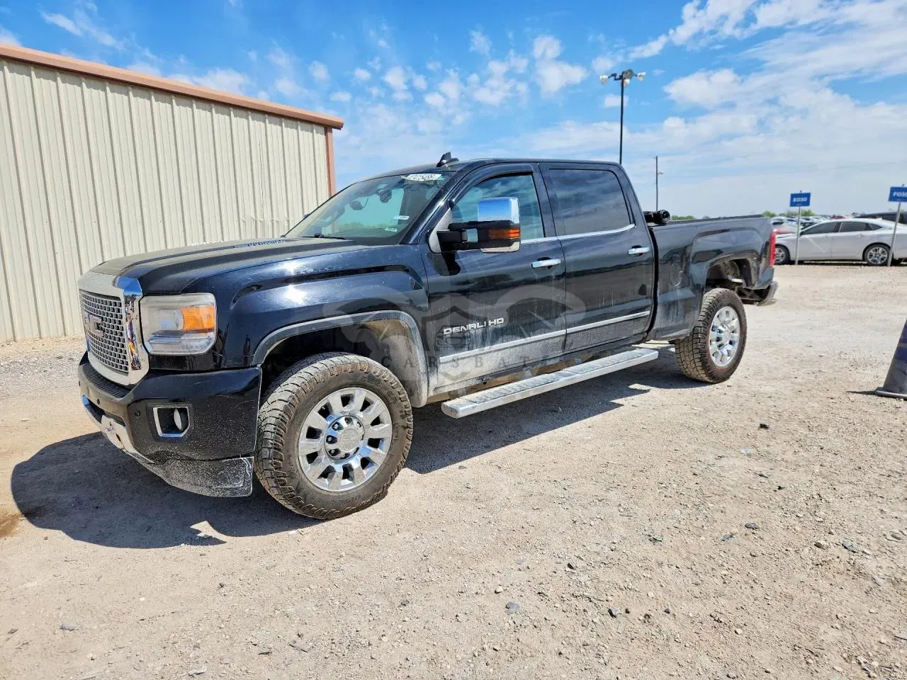 GMC Sierra 6.6L 8 2016