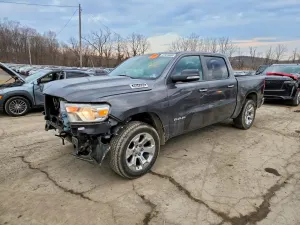 RAM 1500 5.7L 8 2019