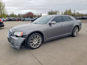 Chrysler 300C 5.7L 8 2011