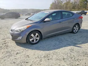 Hyundai Elantra 1.8L 4 2013