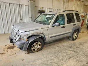 Jeep Liberty 3.7L 6 2005
