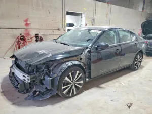 Nissan Altima 2.5L 4 2019