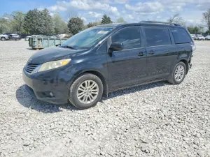 Toyota Sienna 3.5L 6 2012