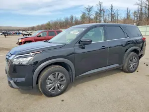 Nissan Pathfinder 3.5L 6 2024