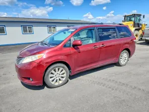 Toyota Sienna 3.5L 6 2012
