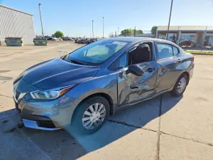 Nissan Versa 1.6L 4 2022