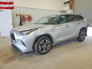 Toyota Highlander 3.5L 6 2020