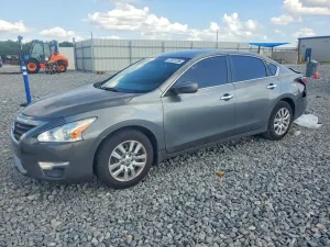 Nissan Altima 2.5L 4 2015