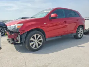 Mitsubishi Outlander 2.0L 4 2015