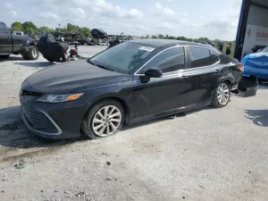 Toyota Camry 2.5L 4 2021