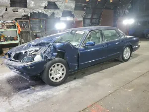 Jaguar XJ 4.0L 8 2002