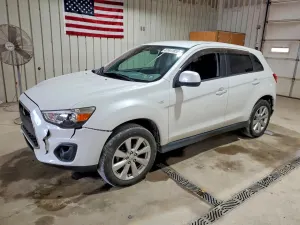 Mitsubishi Outlander 2.4L 4 2015