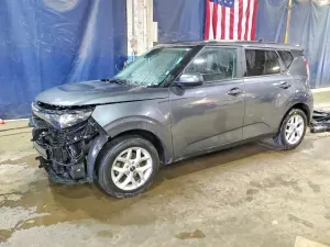 Kia Soul 2.0L 4 2023
