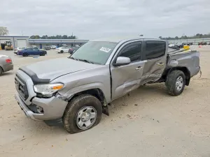 Toyota Tacoma 2.7L 4 2021
