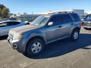 Ford Escape 2.5L 4 2012