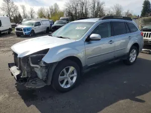 Subaru Outback 2.5L 4 2013