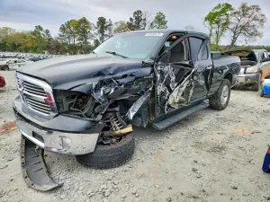 RAM 1500 5.7L 8 2014