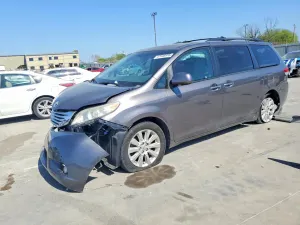 Toyota Sienna 3.5L 6 2011
