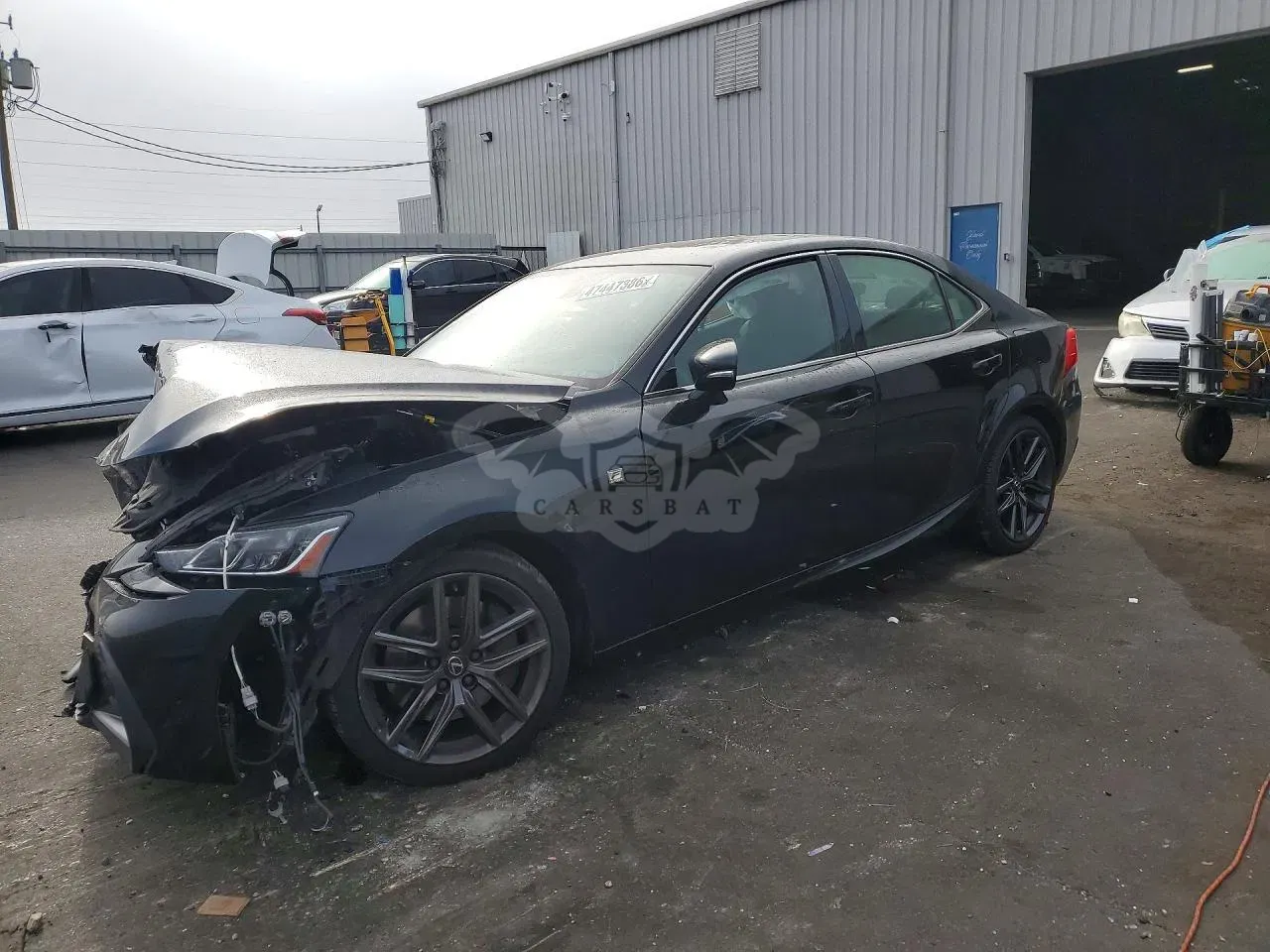 Lexus IS 2.0L 4 2020
