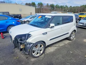 Kia Soul 2.0L 4 2011