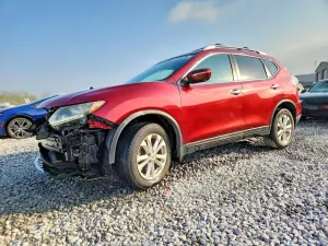 Nissan Rogue 2.5L 4 2015