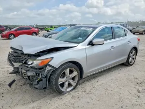 Acura ILX 2.0L 4 2015