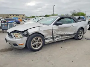 Ford Mustang 3.7L 6 2011