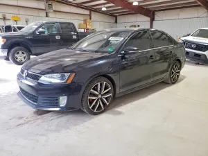 Volkswagen Jetta 2.0L 4 2013