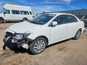 Toyota Corolla 1.8L 4 2012