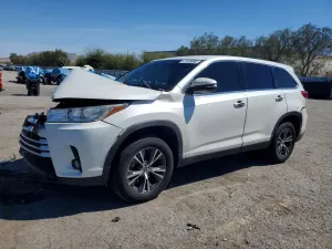 Toyota Highlander 3.5L 6 2019