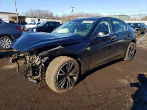 Infiniti Q50 3.7L 6 2015