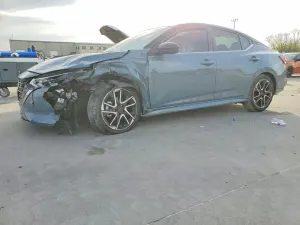 Nissan Sentra 2.0L 4 2025