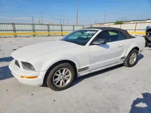 Ford Mustang 4.0L 6 2006