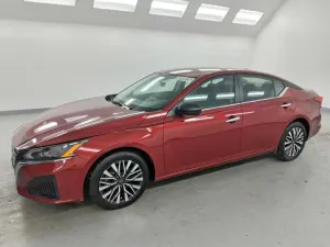 Nissan Altima 2.5L 4 2025