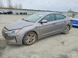 Hyundai Elantra 2.0L 4 2020