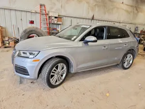 Audi Q5 2.0L 4 2018