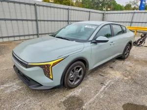Kia K4 2.0L 4 2025