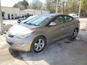 Hyundai Elantra 1.8L 4 2013