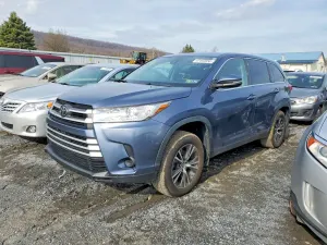 Toyota Highlander 3.5L 6 2019