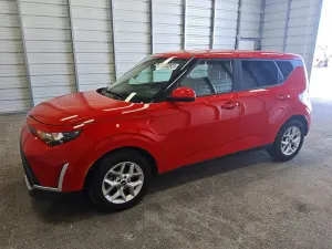Kia Soul 2.0L 4 2025