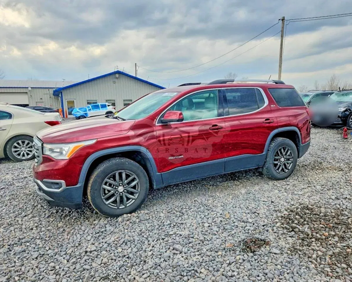 GMC Acadia 3.6L 6 2017