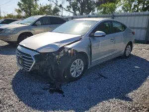 Hyundai Elantra 2.0L 4 2017