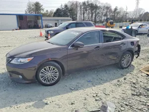 Lexus ES 3.5L 6 2015