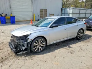 Nissan Altima 2.5L 4 2019