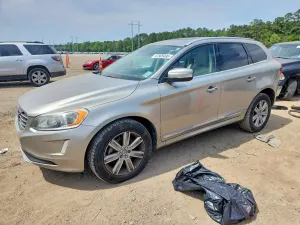 Volvo XC60 2.0L 4 2016