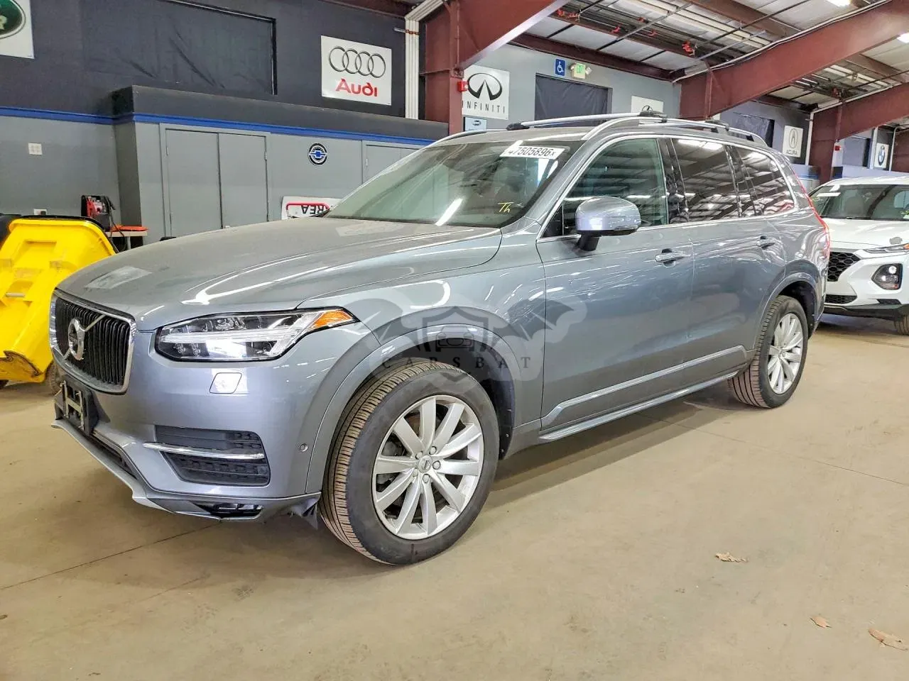 Volvo XC90 2.0L 4 2016