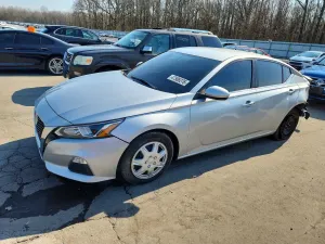 Nissan Altima 2.5L 4 2020